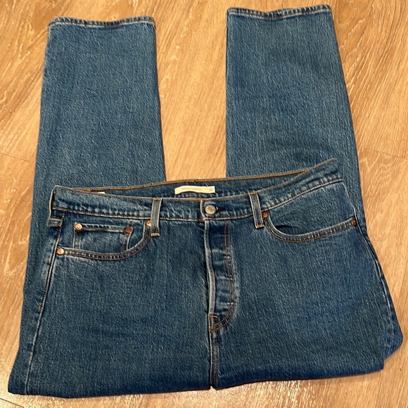 Levi The Wedgie Straight High Waist Jeans SZ 32 - Picture 5 of 7